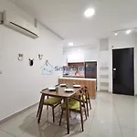 Twin Galaxy Suites By Sr Home